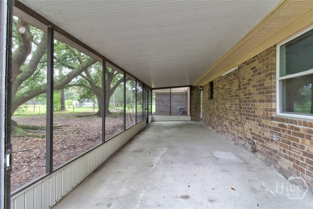 Image 30 of property listing at 123 Maple Drive, Rincon, GA 31326