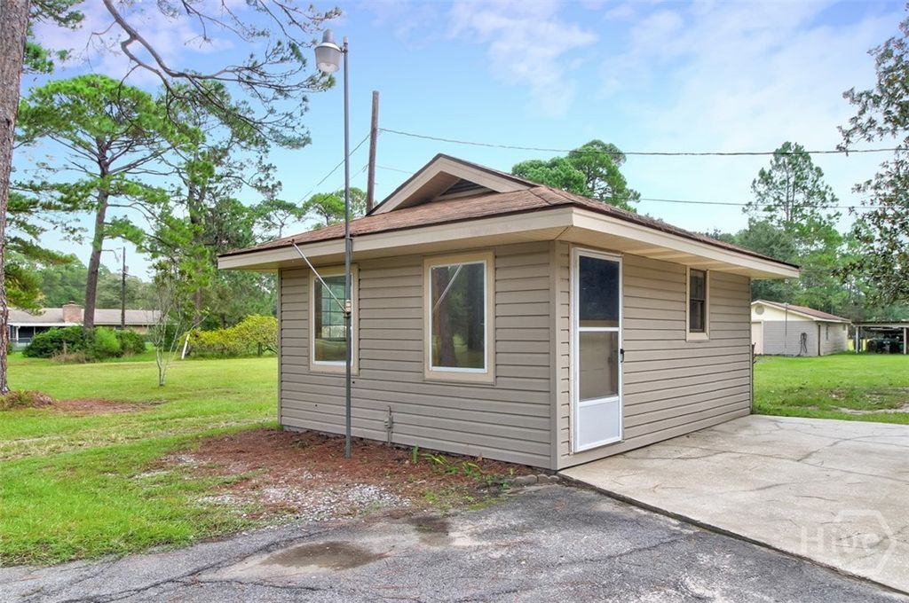 Image 34 of property listing at 123 Maple Drive, Rincon, GA 31326