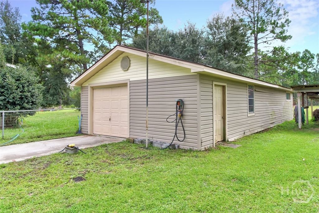 Image 37 of property listing at 123 Maple Drive, Rincon, GA 31326