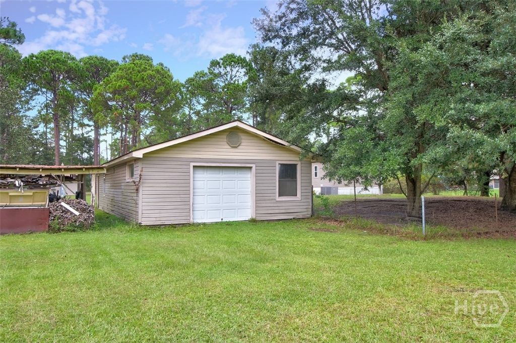 Image 38 of property listing at 123 Maple Drive, Rincon, GA 31326
