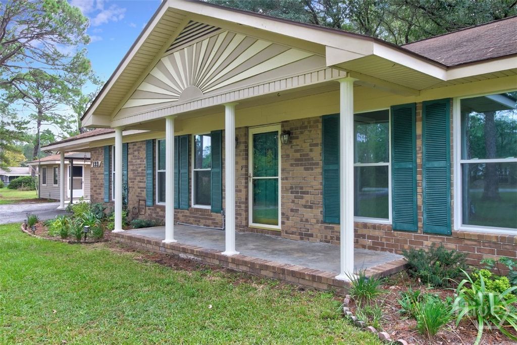 Image 4 of property listing at 123 Maple Drive, Rincon, GA 31326