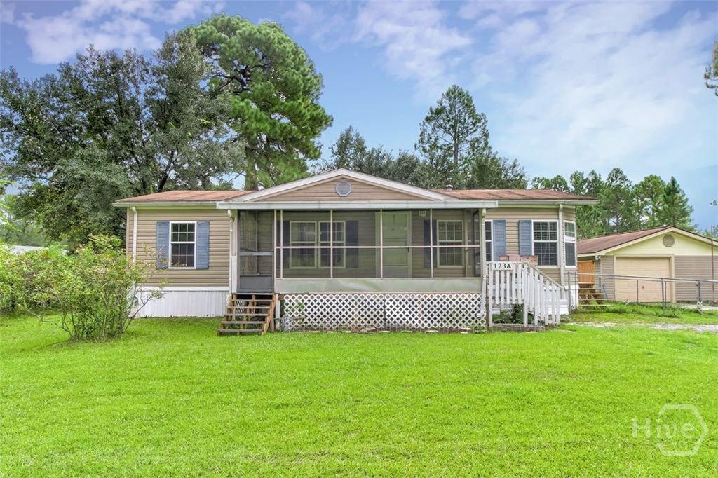 Image 41 of property listing at 123 Maple Drive, Rincon, GA 31326