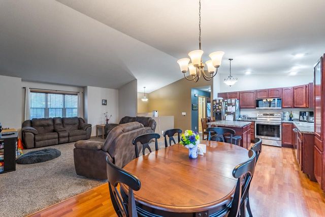 2073 JOSEPHINE LANE, Kronenwetter, WI 54455