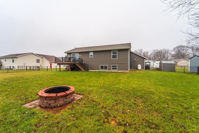 2073 JOSEPHINE LANE, Kronenwetter, WI 54455