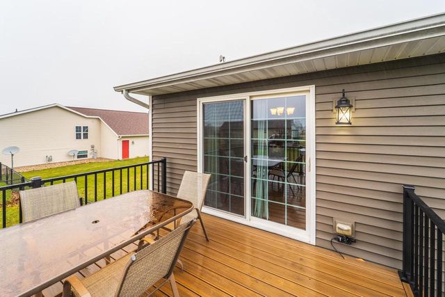 2073 JOSEPHINE LANE, Kronenwetter, WI 54455