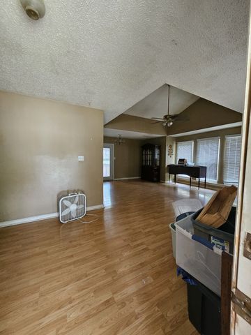 107 Oak Ct, Mount Juliet, TN 37122