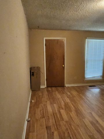 107 Oak Ct, Mount Juliet, TN 37122
