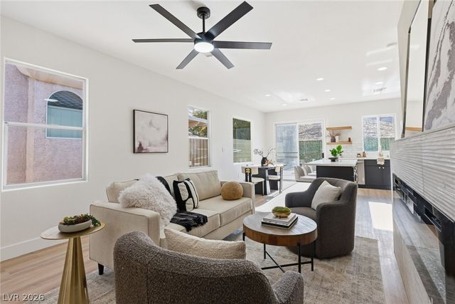 83 Rock Run Street, Las Vegas, NV 89148