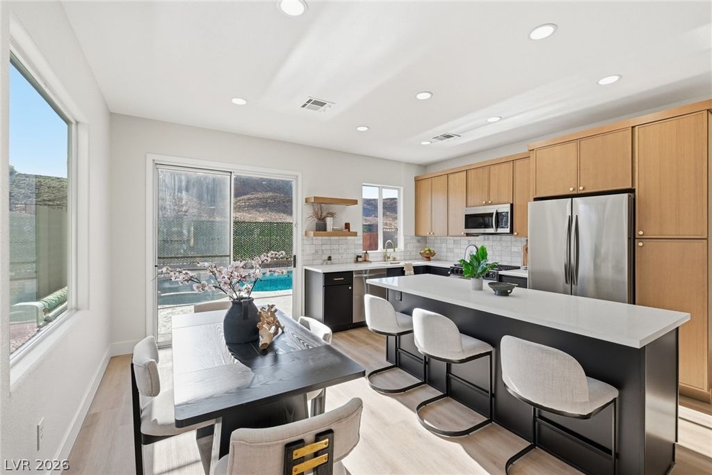 Image 11 of property listing at 83 Rock Run Street, Las Vegas, NV 89148