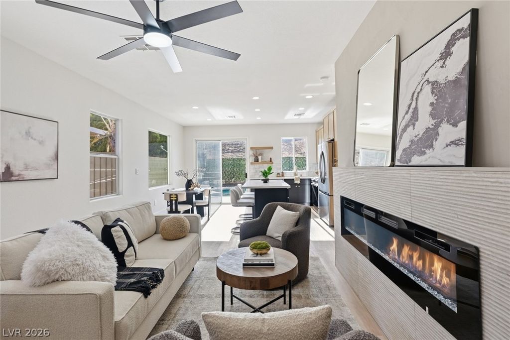 Image 7 of property listing at 83 Rock Run Street, Las Vegas, NV 89148