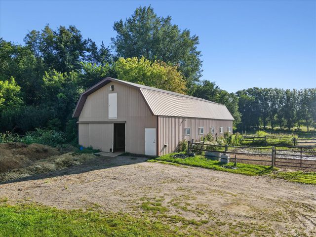 21156 Vernon Avenue, Credit River, MN 55372