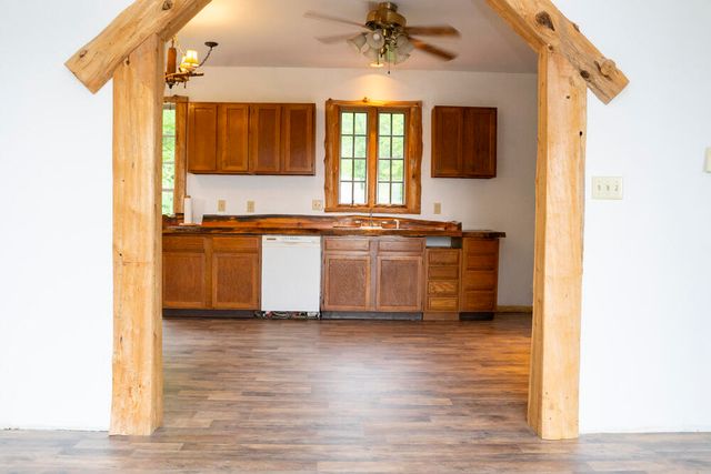 586 Reservoir Road, Peru, NY 12972