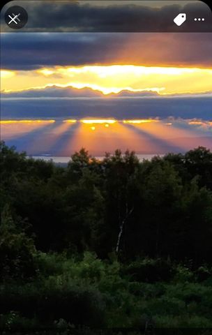 586 Reservoir Road, Peru, NY 12972