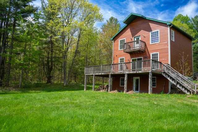 586 Reservoir Road, Peru, NY 12972