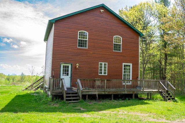 586 Reservoir Road, Peru, NY 12972