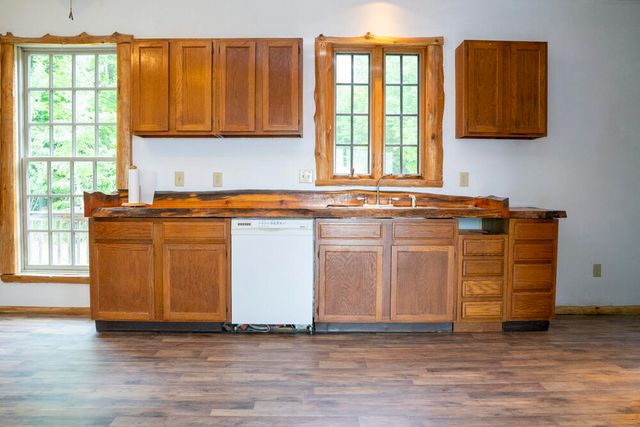 586 Reservoir Road, Peru, NY 12972