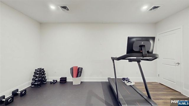 7 Saint Andrews Circle, River Vale, NJ 07675