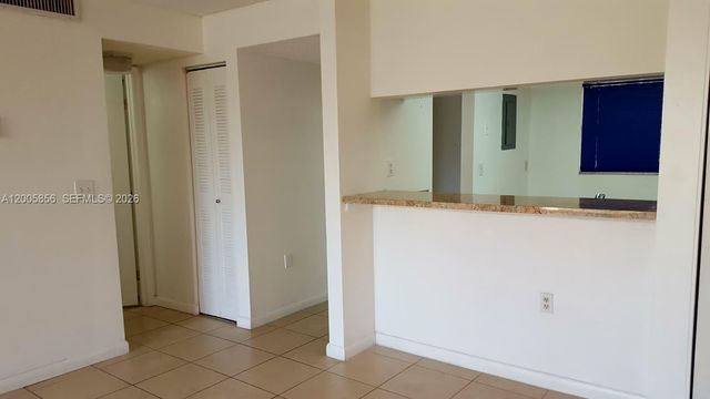 19701 SW 114th Avenue 266, Miami, FL 33157