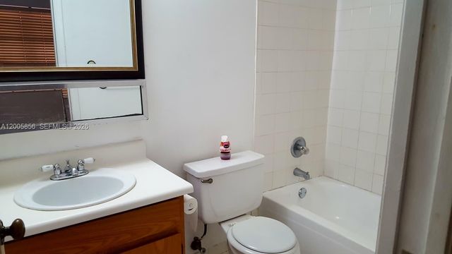 19701 SW 114th Avenue 266, Miami, FL 33157