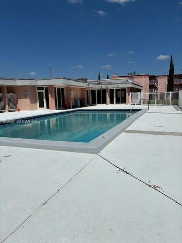 19701 SW 114th Avenue 266, Miami, FL 33157