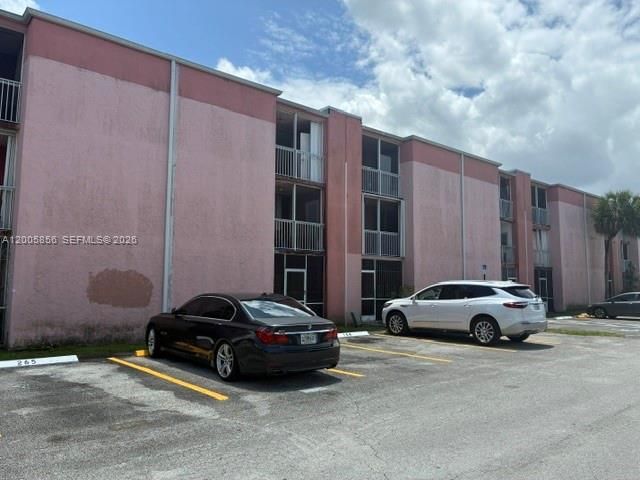 19701 SW 114th Avenue 266, Miami, FL 33157