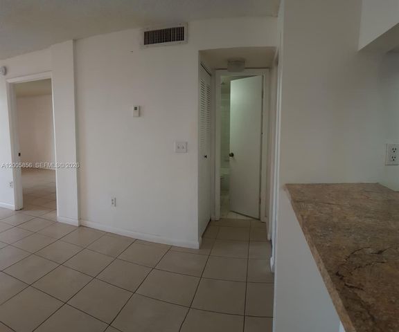 19701 SW 114th Avenue 266, Miami, FL 33157