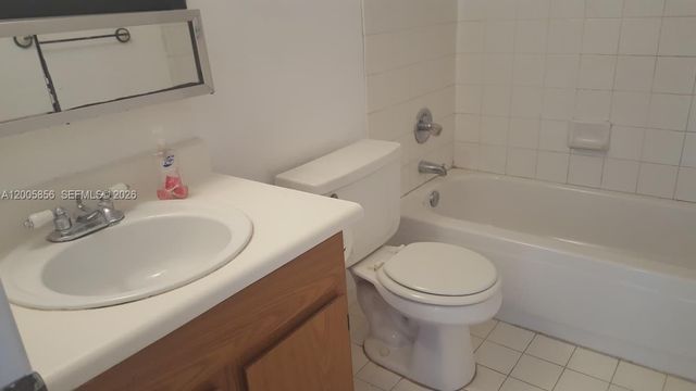 19701 SW 114th Avenue 266, Miami, FL 33157