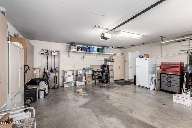 318 N 61ST Way, Mesa, AZ 85205