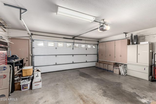 318 N 61ST Way, Mesa, AZ 85205