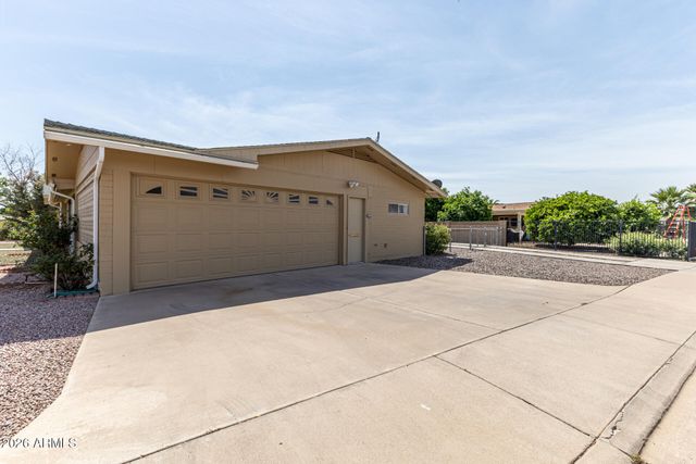318 N 61ST Way, Mesa, AZ 85205