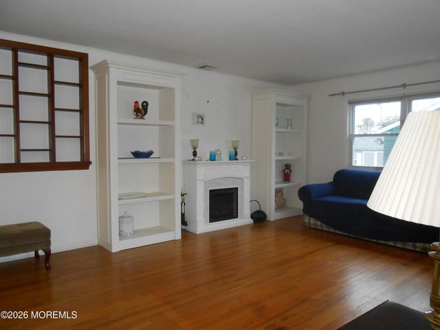 259 Station Drive, Forked River, NJ 08731