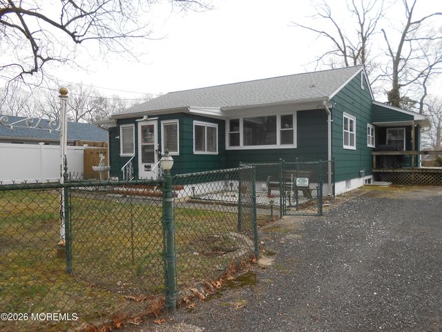 259 Station Drive, Forked River, NJ 08731