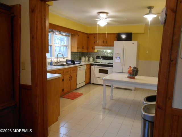 259 Station Drive, Forked River, NJ 08731