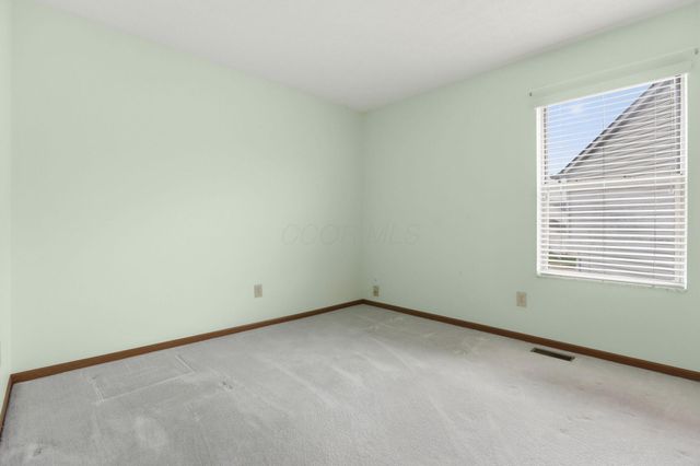 7865 Merdon Drive, Blacklick, OH 43004