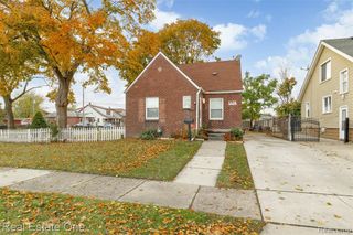 1178 Fort Park Boulevard, Lincoln Park, MI 48146