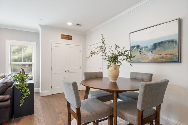 138 Neponset Ave 4, Boston, MA 02122