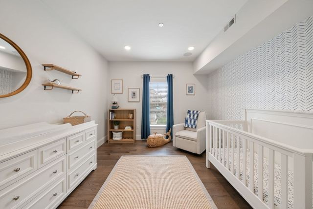 138 Neponset Ave 4, Boston, MA 02122