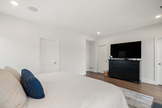 138 Neponset Ave 4, Boston, MA 02122