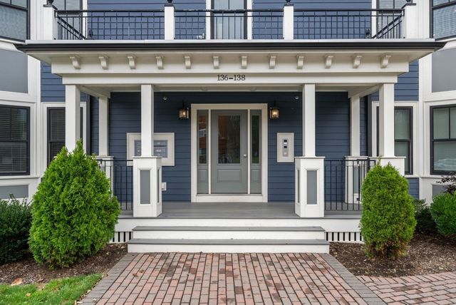 138 Neponset Ave 4, Boston, MA 02122