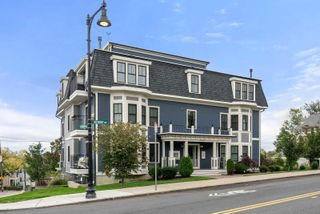 138 Neponset Ave 4, Boston, MA 02122