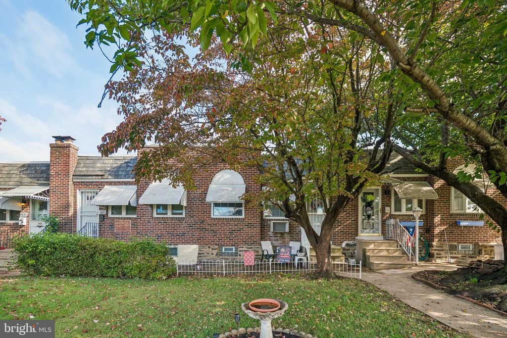 1635 E COMLY ST, PHILADELPHIA, PA 19149 — photo 3