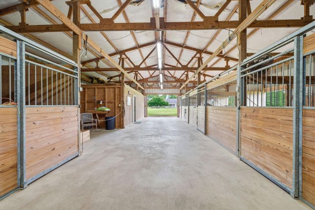 4304 Skinner Lane, Richmond, TX 77406