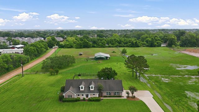 4304 Skinner Lane, Richmond, TX 77406
