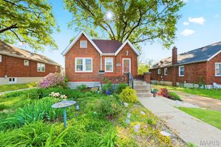 2366 Addie Avenue, St Louis, MO 63114
