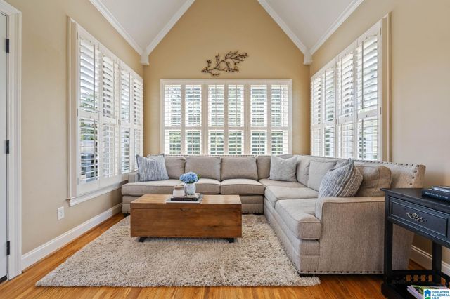 1048 BALDWIN LANE, Birmingham, AL 35242
