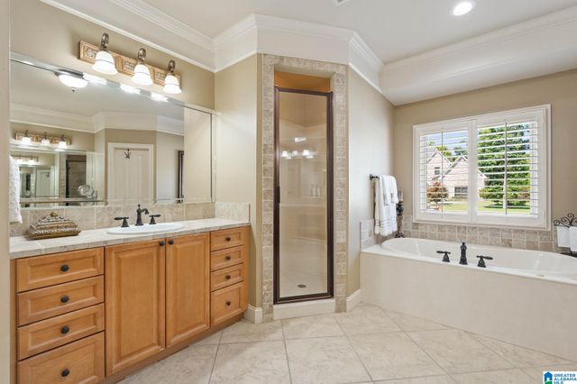 1048 BALDWIN LANE, Birmingham, AL 35242