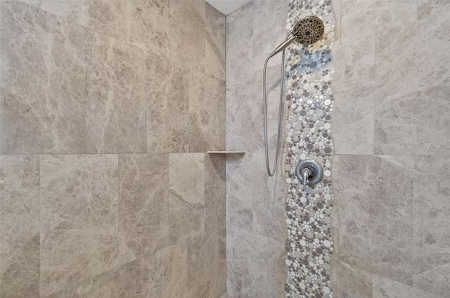 11241 EM EN EL GROVE ROAD, Leesburg, FL 34788