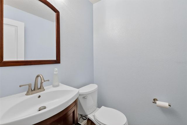 11241 EM EN EL GROVE ROAD, Leesburg, FL 34788