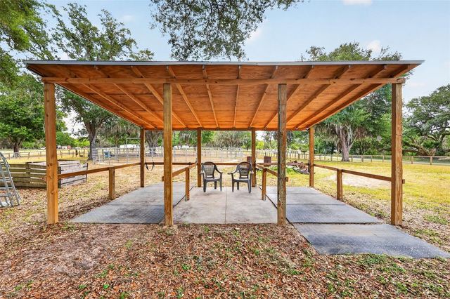 11241 EM EN EL GROVE ROAD, Leesburg, FL 34788