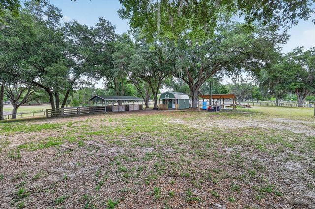 11241 EM EN EL GROVE ROAD, Leesburg, FL 34788